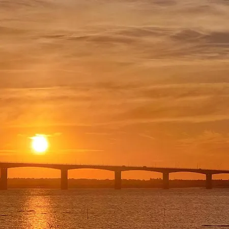 Gorgeous In Saint-Denis-dʼOléron